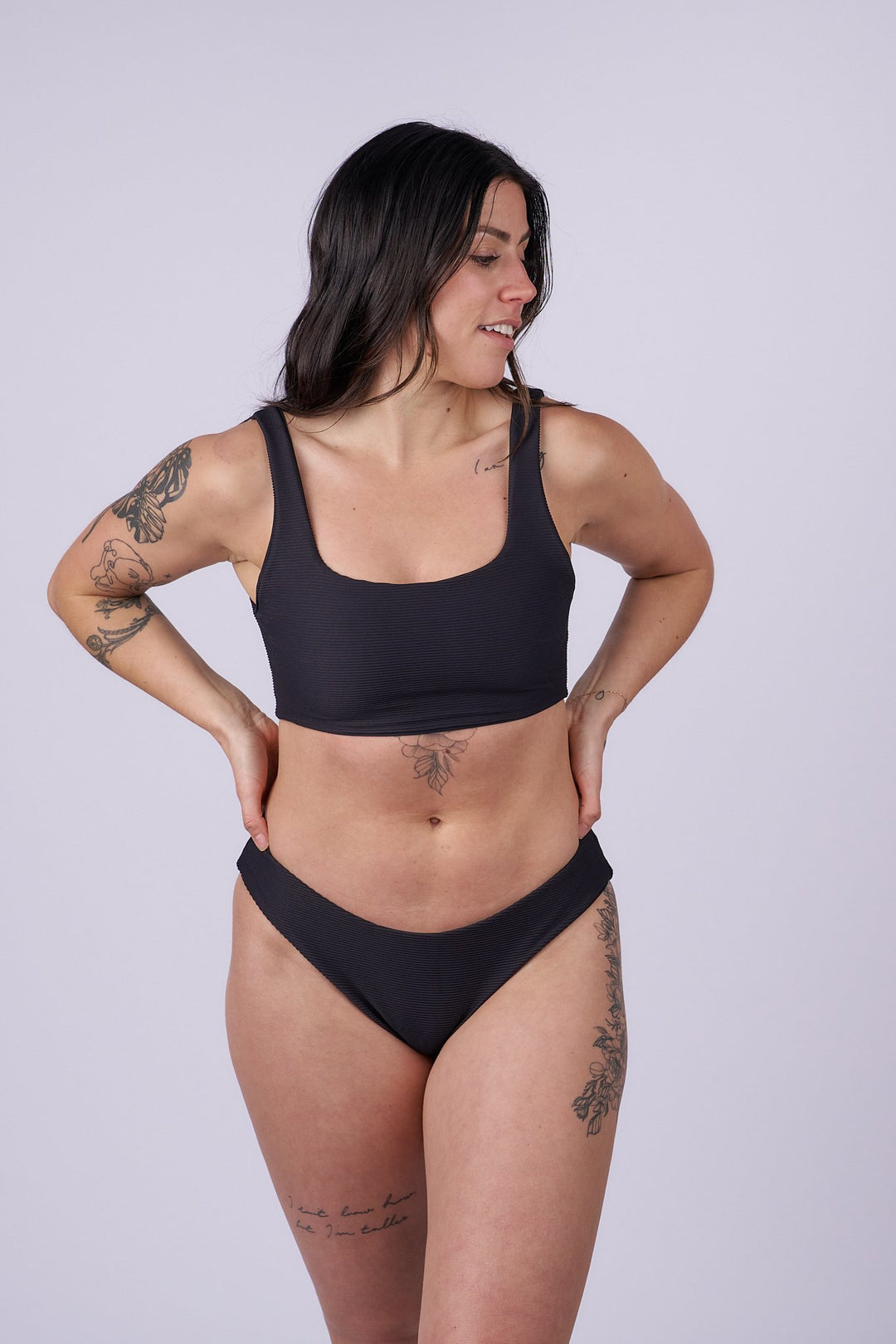 Mila Low Rise Bottom - Ribbed Black