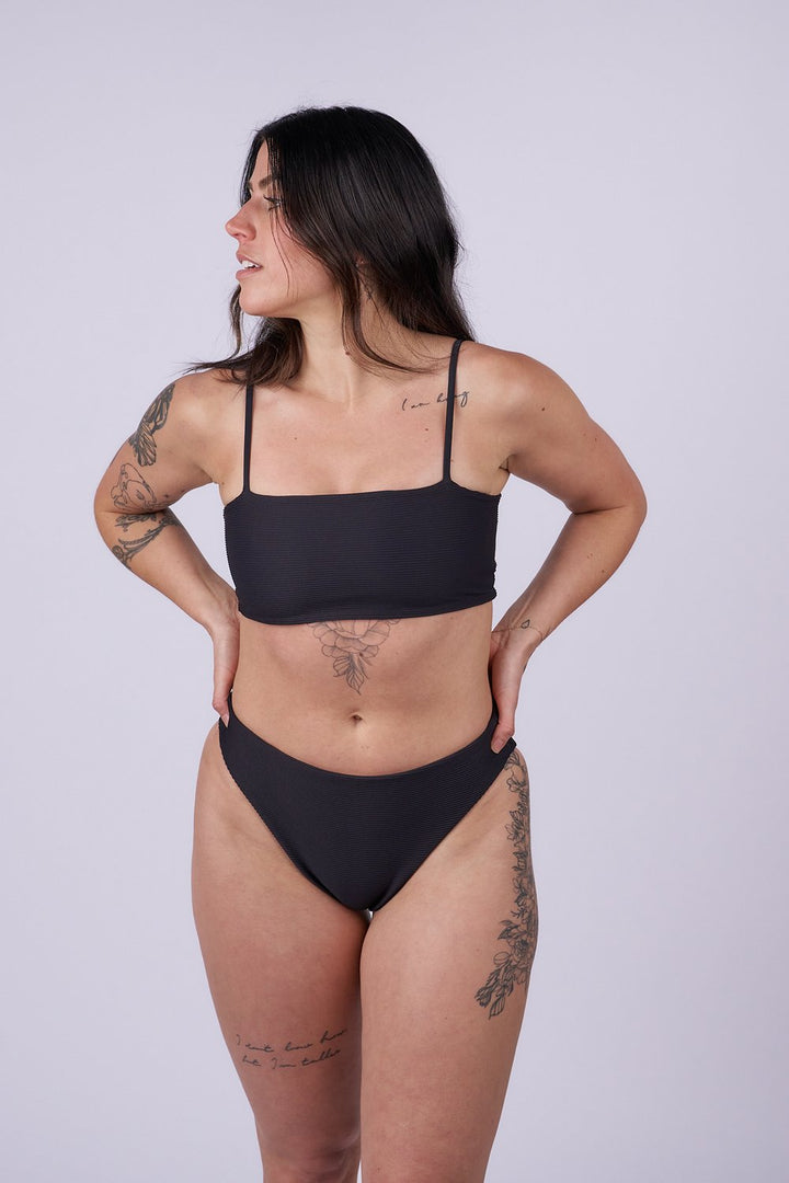 Luna Mid Rise Bottom - Ribbed Black